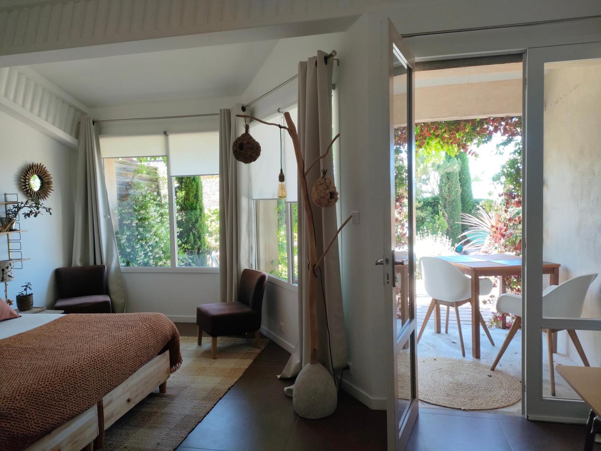 Villa Cabrida Cabrières-dʼAvignon Oda fotoğraf